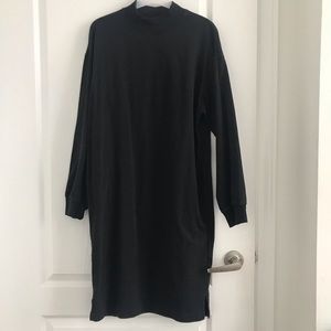 Uniqlo oversized long sleeved sweatshirt dress XS